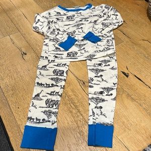 Bed Head PJ’s literally worn twice! 💙🤍